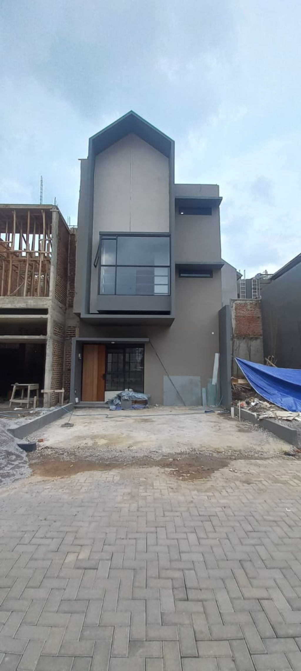 foto tampak rumah tipe 90 (A7) perumahan Kopo Harmonis Townhouse