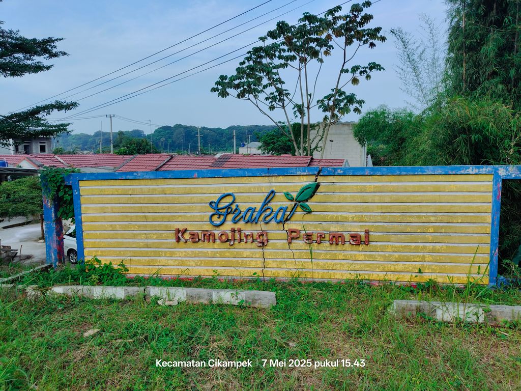 foto gerbang perumahan GRAHA KAMOJING PERMAI I