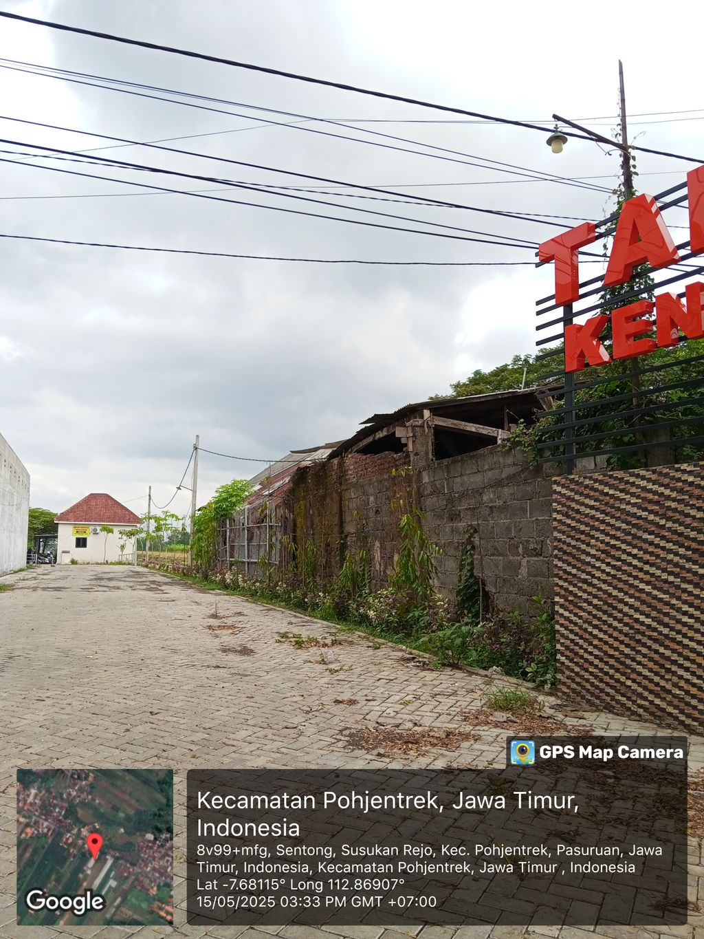 foto gerbang perumahan PERUMAHAN TAMAN KENCANA