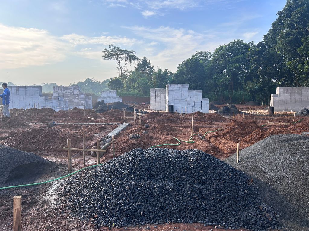 foto contoh rumah perumahan Graha Bumi Rengging