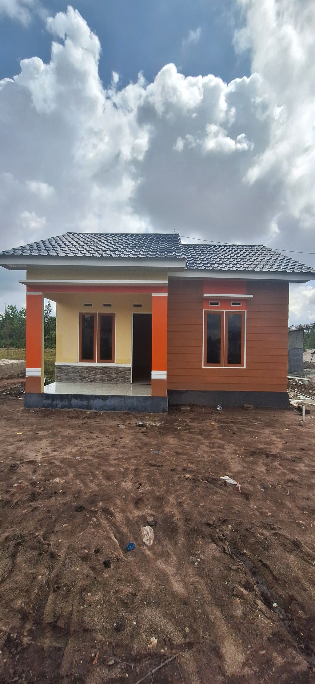 foto tampak rumah tipe 36 perumahan ANUGERAH GRIYA HASANAH