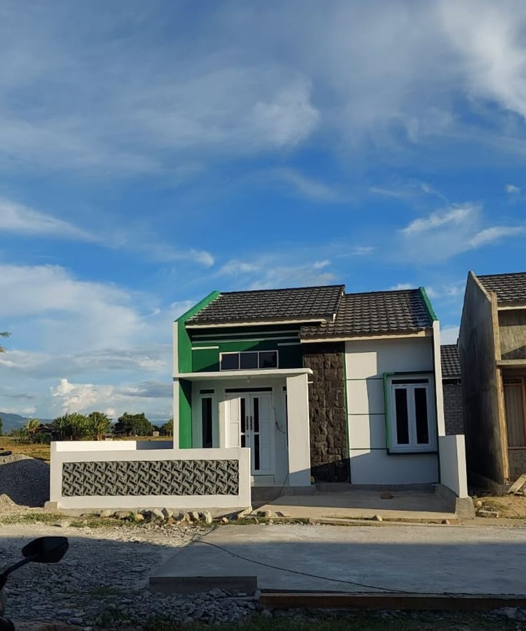 foto tampak rumah tipe 45 perumahan GREENHOUSE RESIDENCE