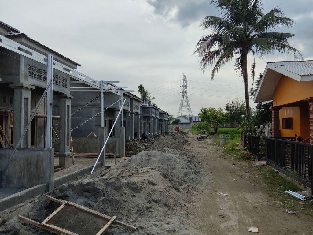 foto posisi tengah perumahan Permata Residence