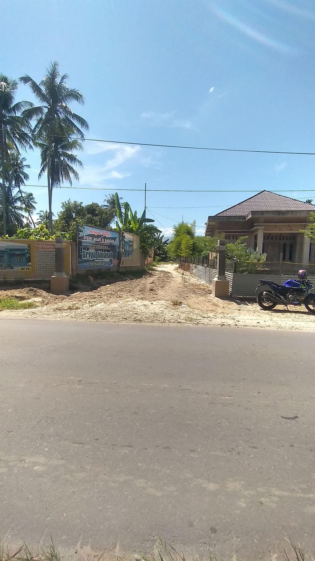 foto gerbang perumahan GRIYA AMANAH BALAH HILIA