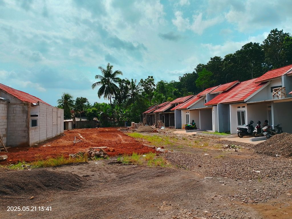 foto posisi tengah perumahan Grand Wangsa Indah