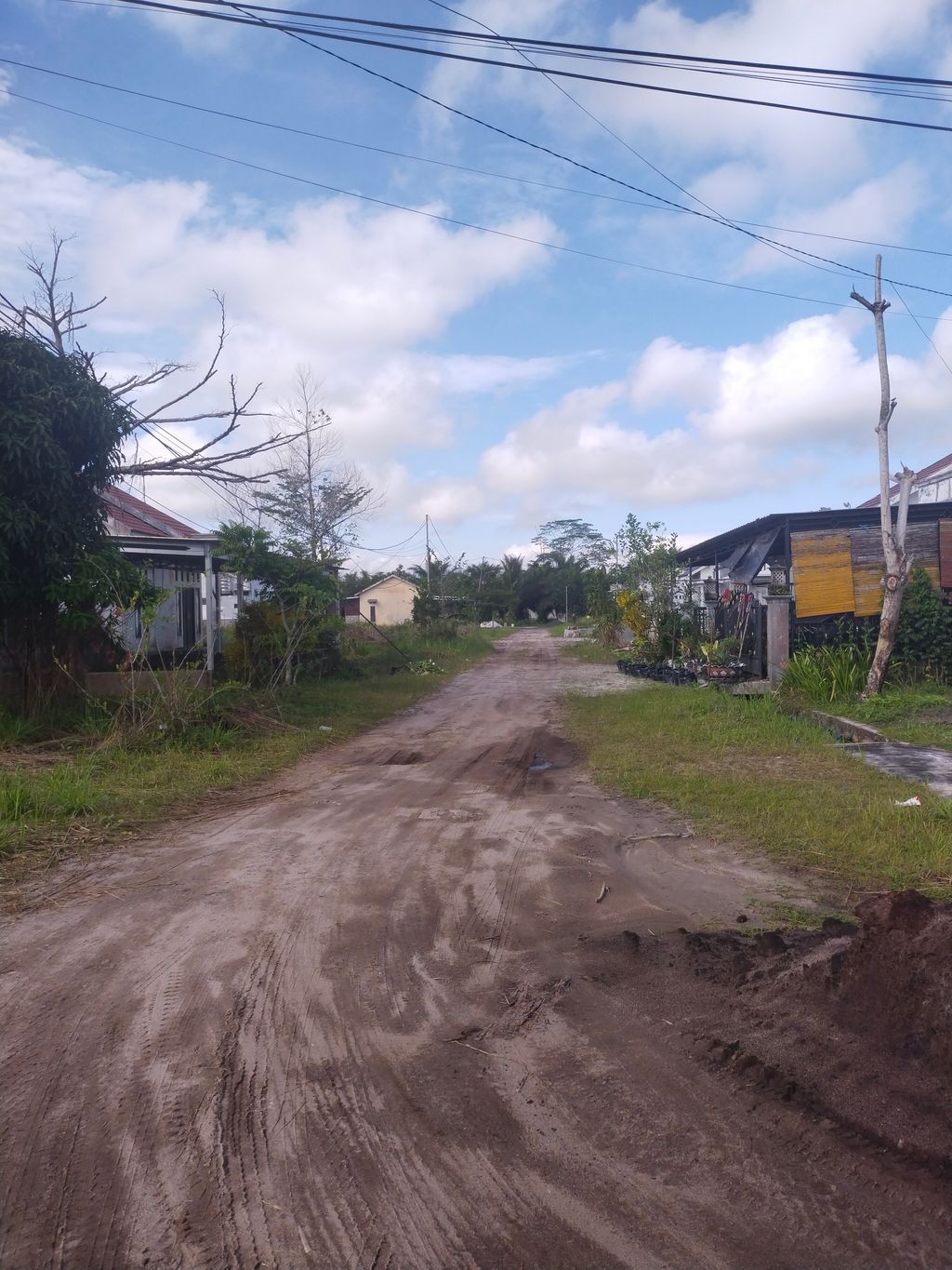 foto posisi tengah perumahan GREEN BORNEO RESIDENCE 3