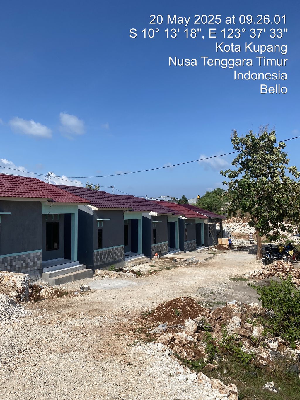 foto posisi tengah perumahan CIVA RESIDENCE 4