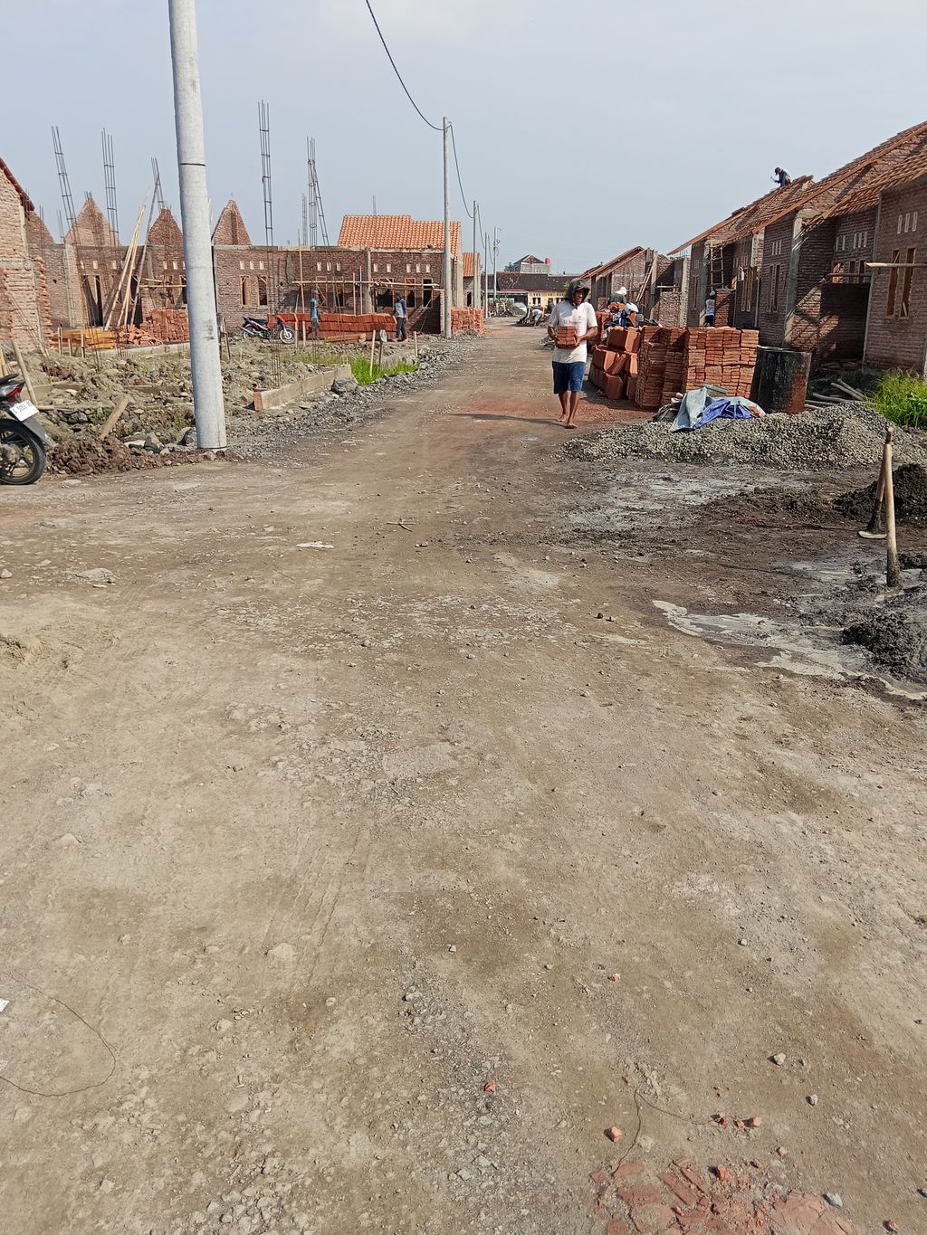 foto posisi tengah perumahan Pemalang Indah Regency 14