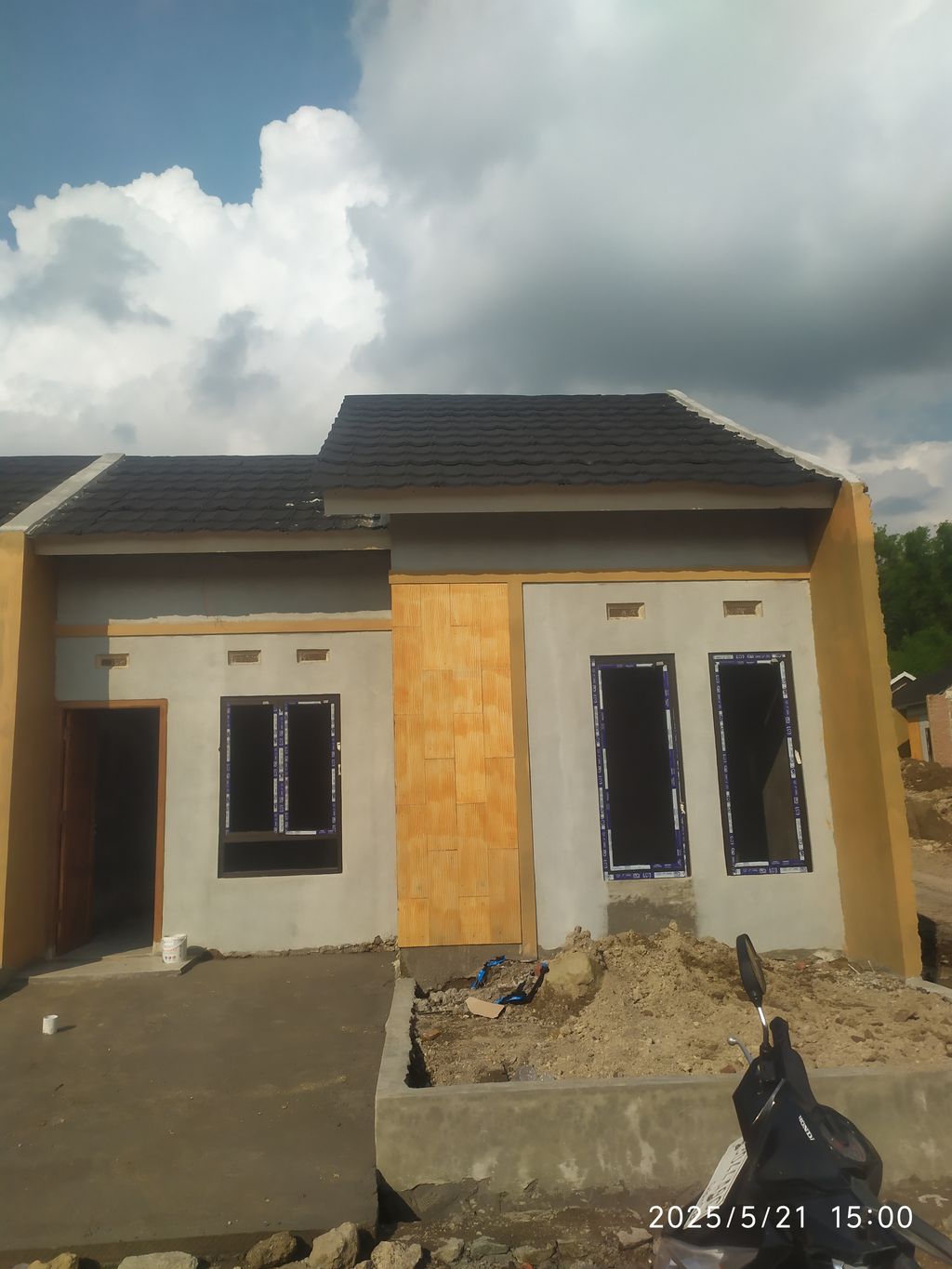 foto contoh rumah perumahan DUTA BANGSA RESIDENCE