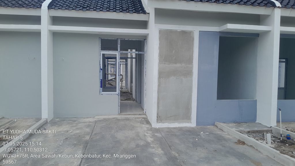 foto posisi tengah perumahan PAYON METESEH PERUMNAS PUCANG GADING TAHAP 5