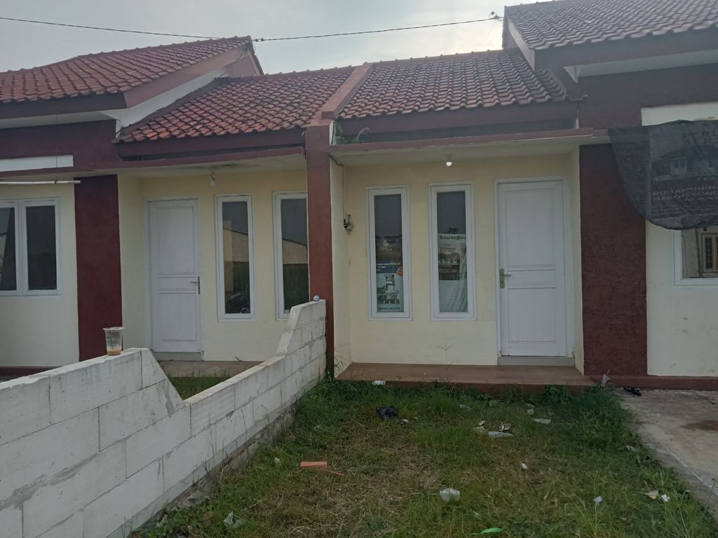 foto tampak rumah tipe T42/80 perumahan SAHILNA GRIYATAMA Cluster