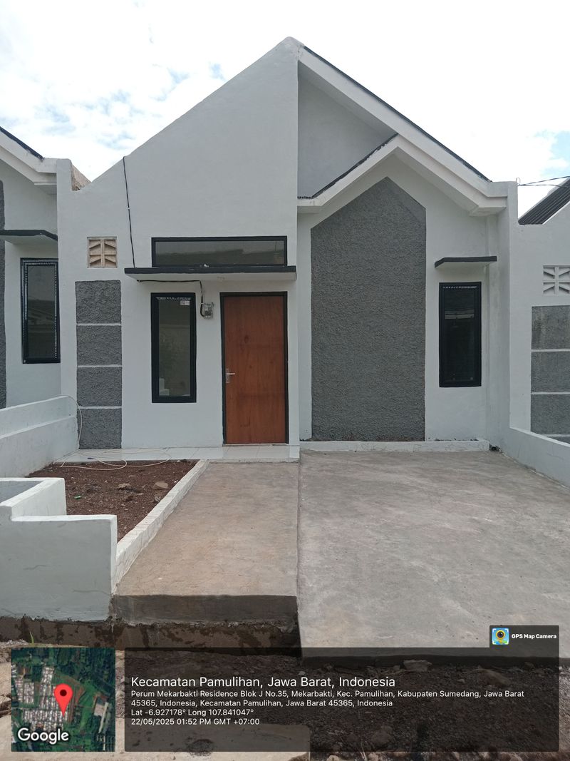 foto contoh rumah perumahan Mekarbakti Residence