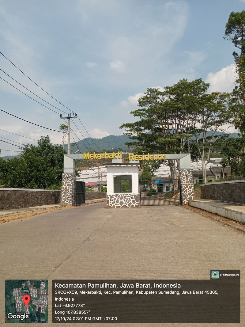 foto gerbang perumahan Mekarbakti Residence