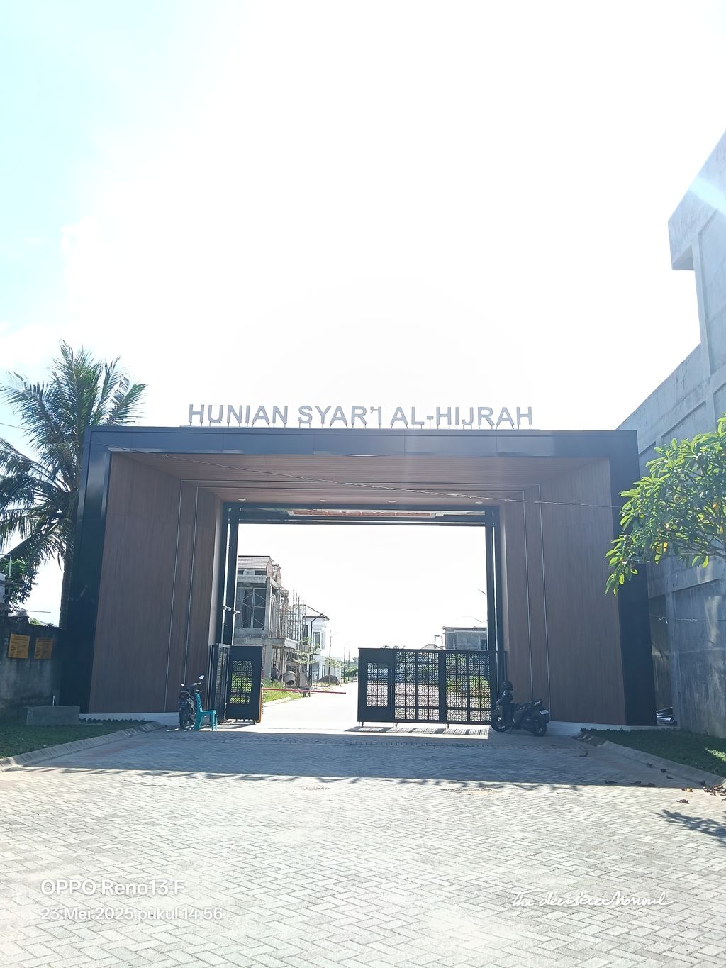 foto gerbang perumahan HUNIAN SYAR'I AL-HIJRAH
