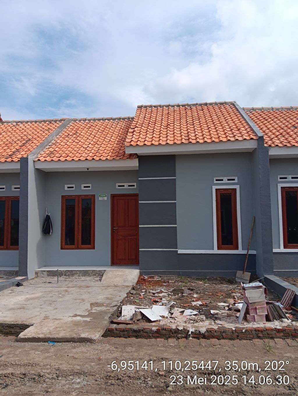 foto contoh rumah perumahan PERUMAHAN SYLVIA REGENCY 2