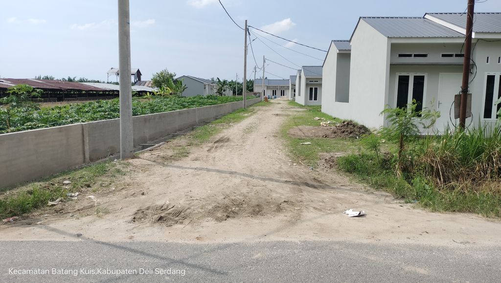 foto gerbang perumahan GRIYA TANJUNG ASRI 8