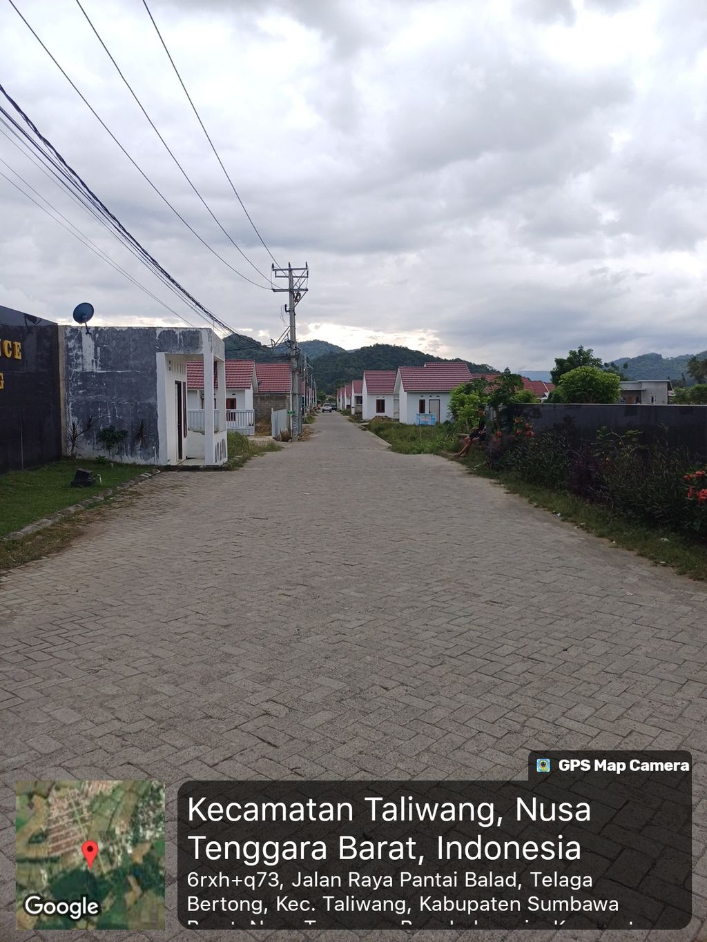 foto gerbang perumahan Bhayangkara Residence Baiti Jannati Taliwang