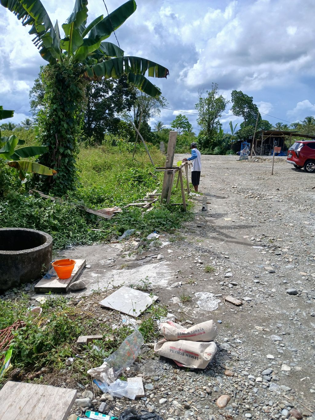 foto posisi tengah perumahan GRAND AYSHILA 2