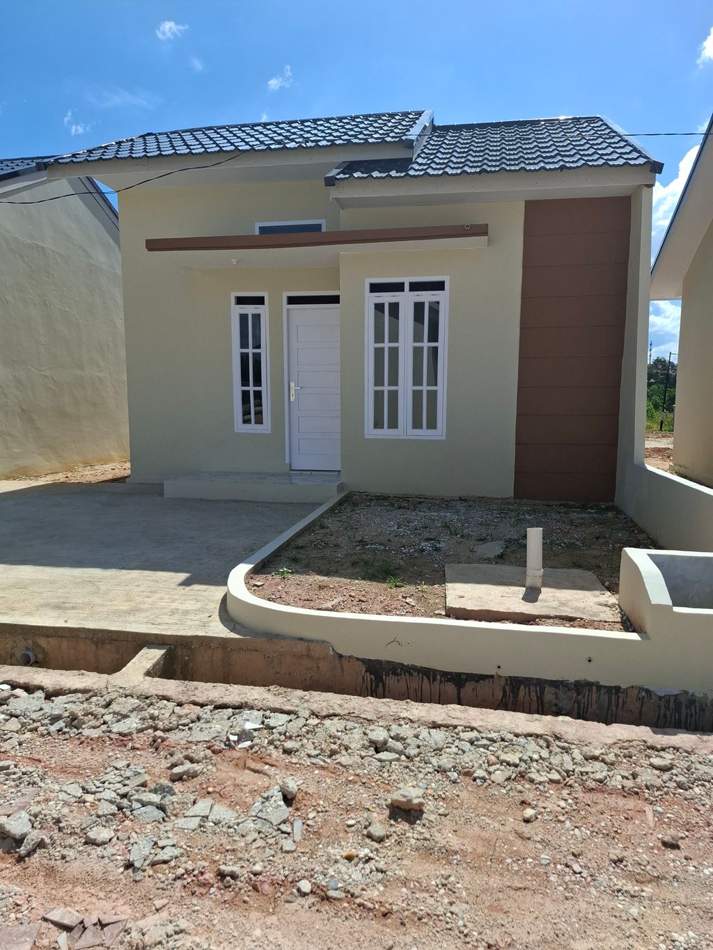 foto contoh rumah perumahan GRIYA ATHALA