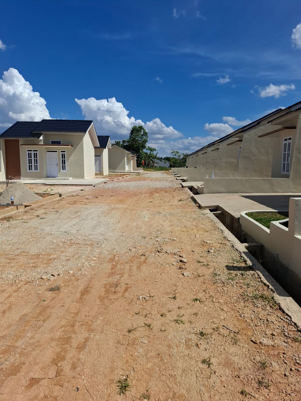 foto gerbang perumahan GRIYA ATHALA