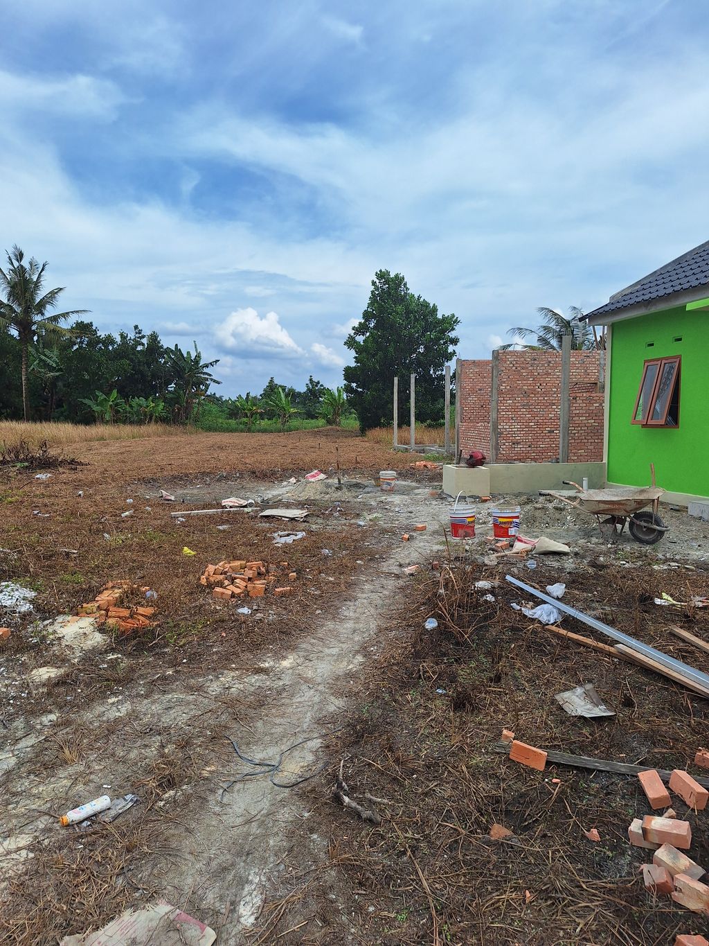 foto posisi tengah perumahan Perumahan Graha Riau Bertuah RSH Type 36/104