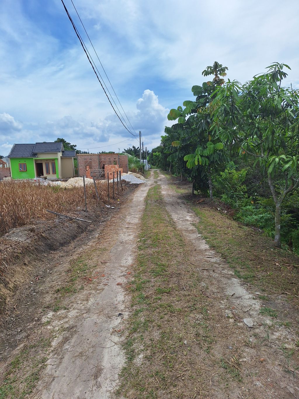 foto gerbang perumahan Perumahan Graha Riau Bertuah RSH Type 36/104