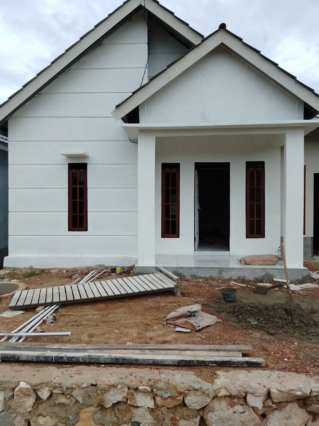 foto contoh rumah perumahan Berkat Pesona Rantau 2