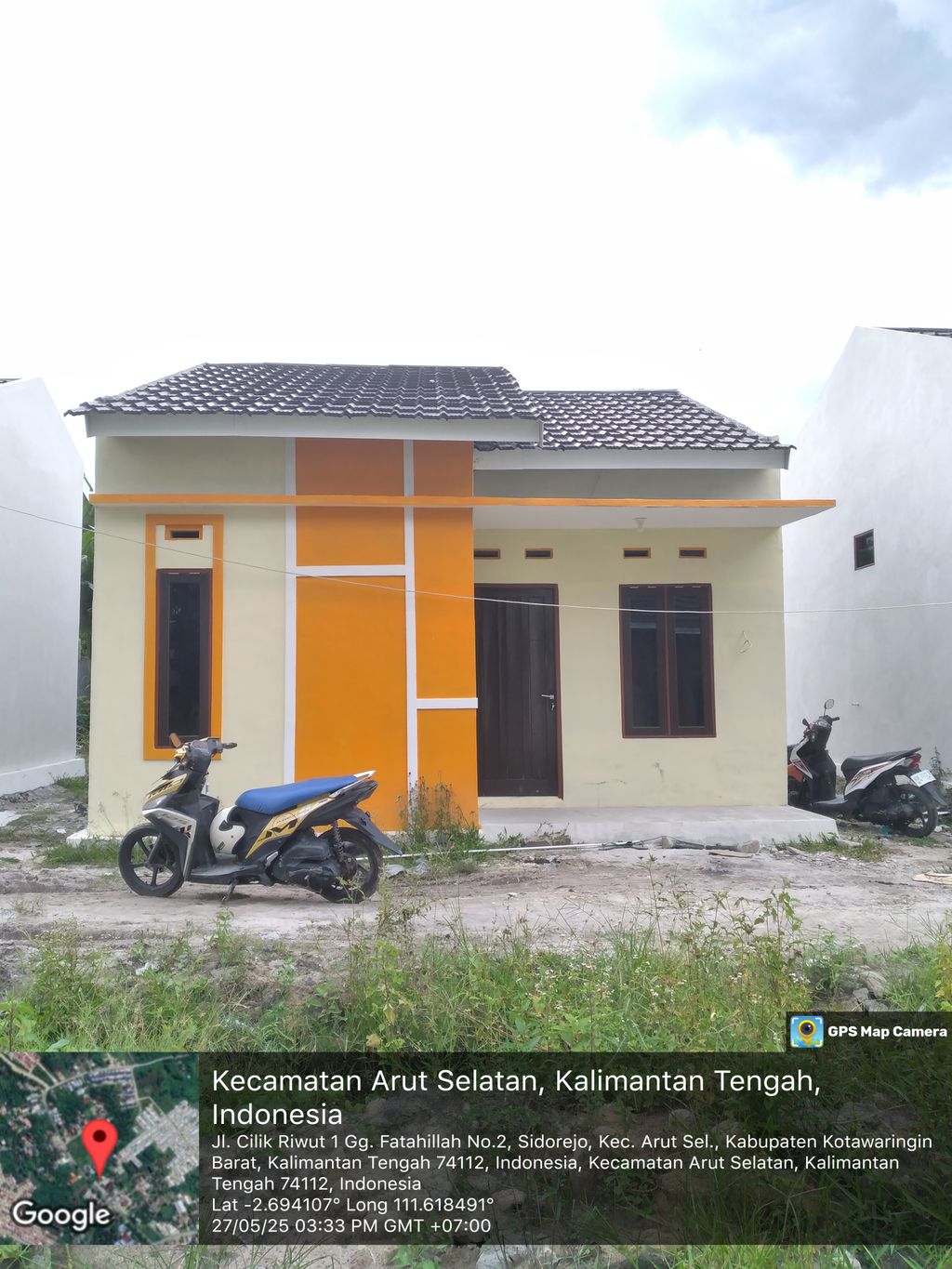 foto contoh rumah perumahan GREEN HILLS