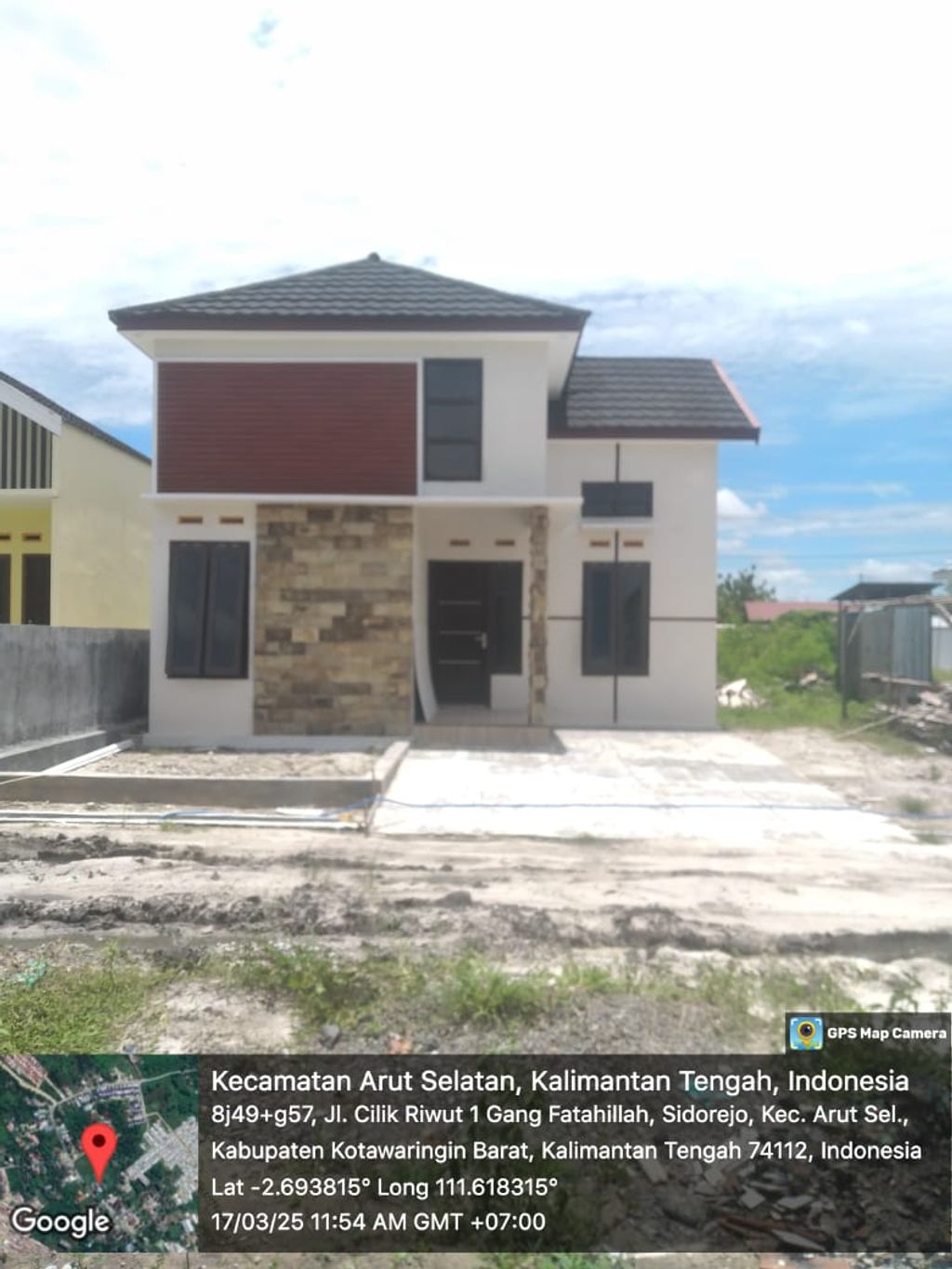 foto tampak rumah tipe 45 perumahan GREEN HILLS