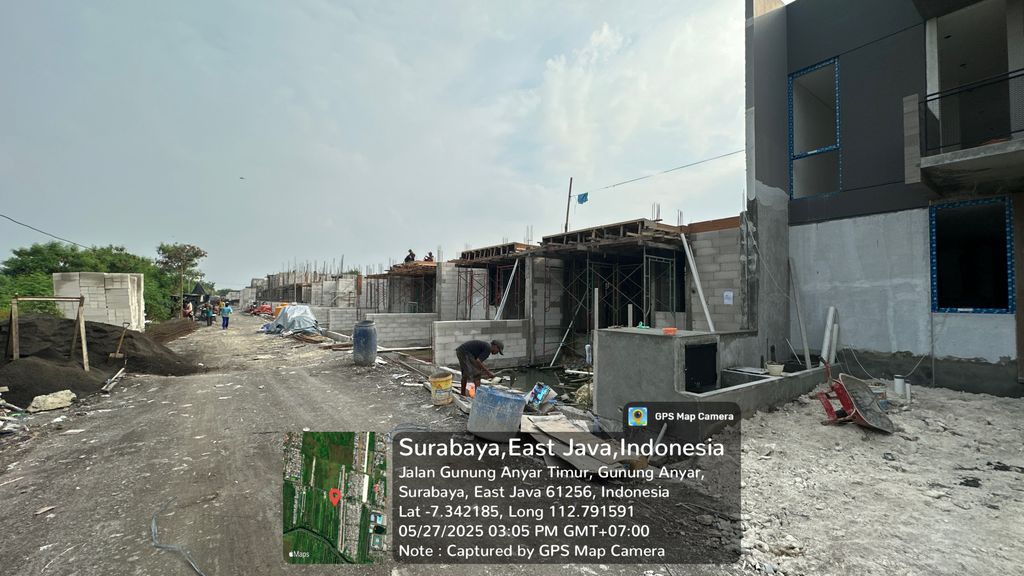 foto posisi tengah perumahan CENTRAL PARK MERR TAHAP 5
