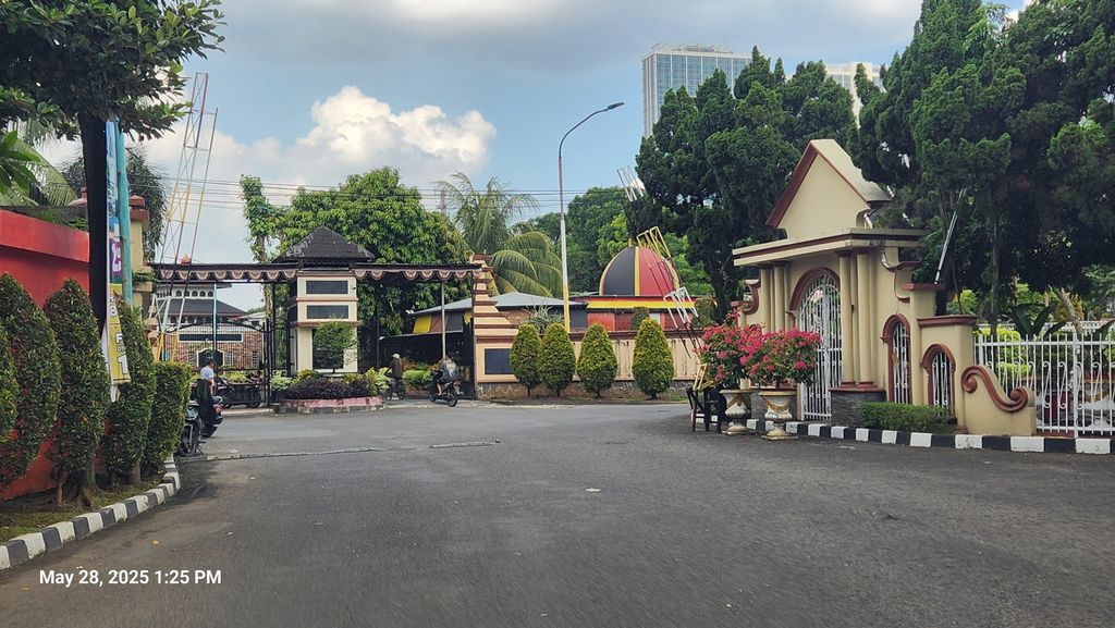 foto gerbang perumahan Palem Semi 1