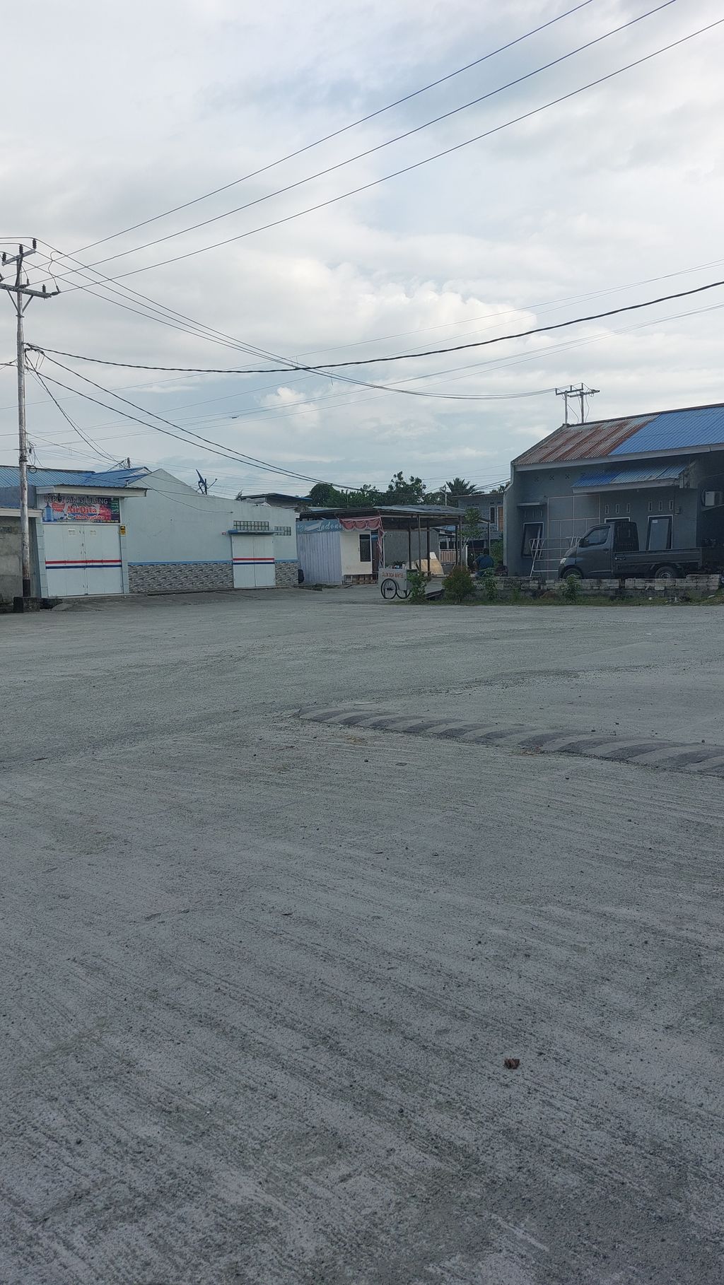 foto posisi tengah perumahan GRAHA NENDALI 2 TAHAP IV