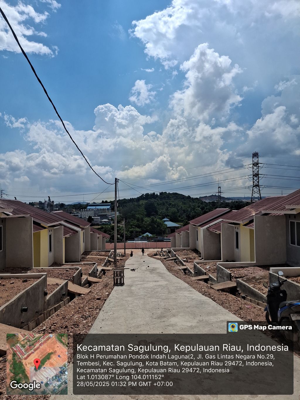 foto posisi tengah perumahan PERUMAHAN RENGGALI TEMBESI