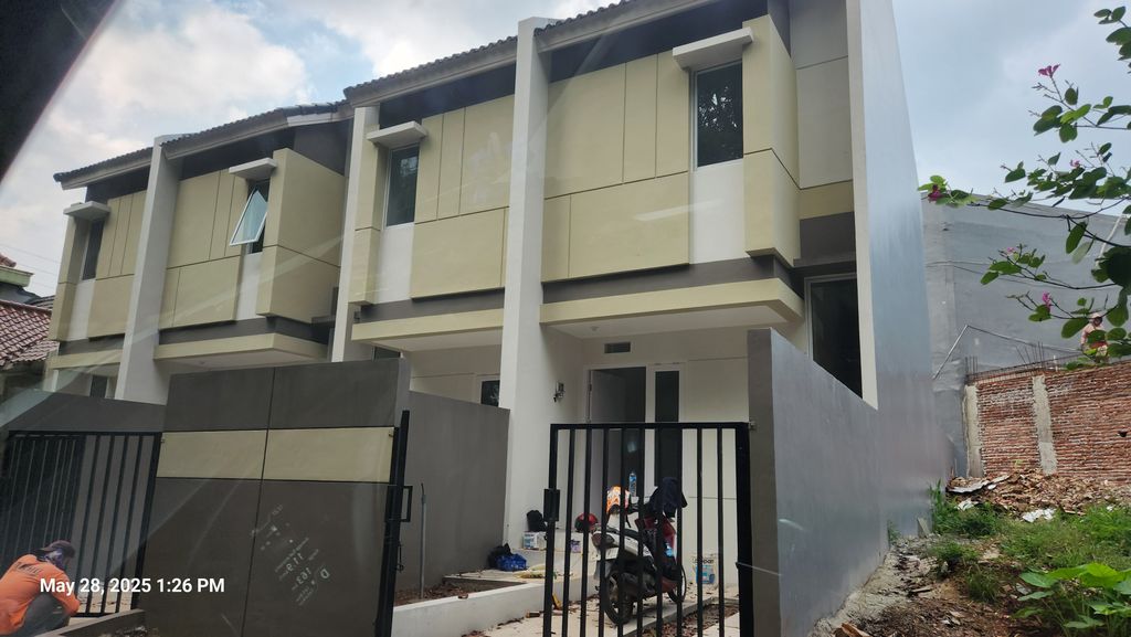 foto contoh rumah perumahan Palem Semi 1