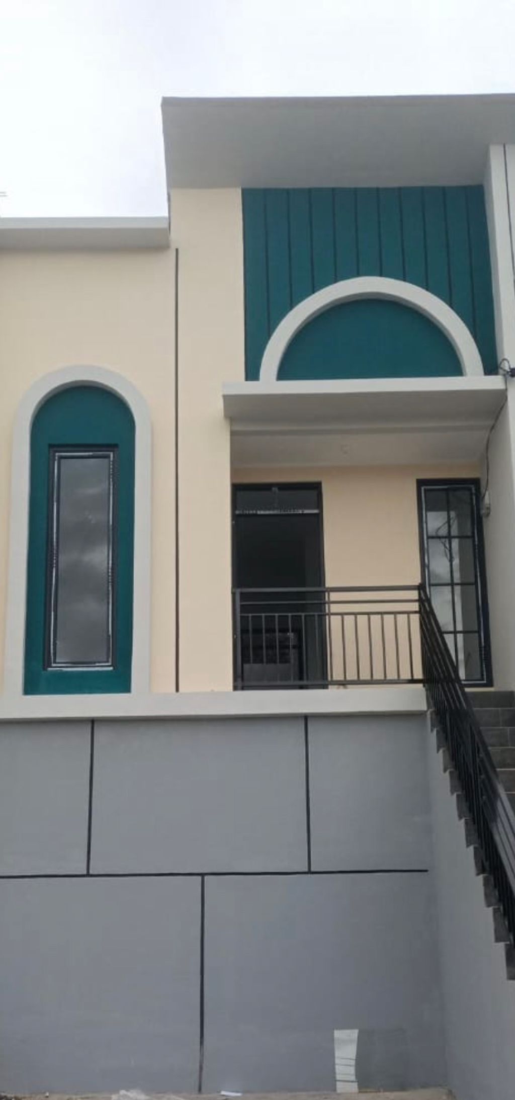 foto tampak rumah tipe 30 1 Lantai Kontur 3m (324) perumahan G-Land Padalarang Valley