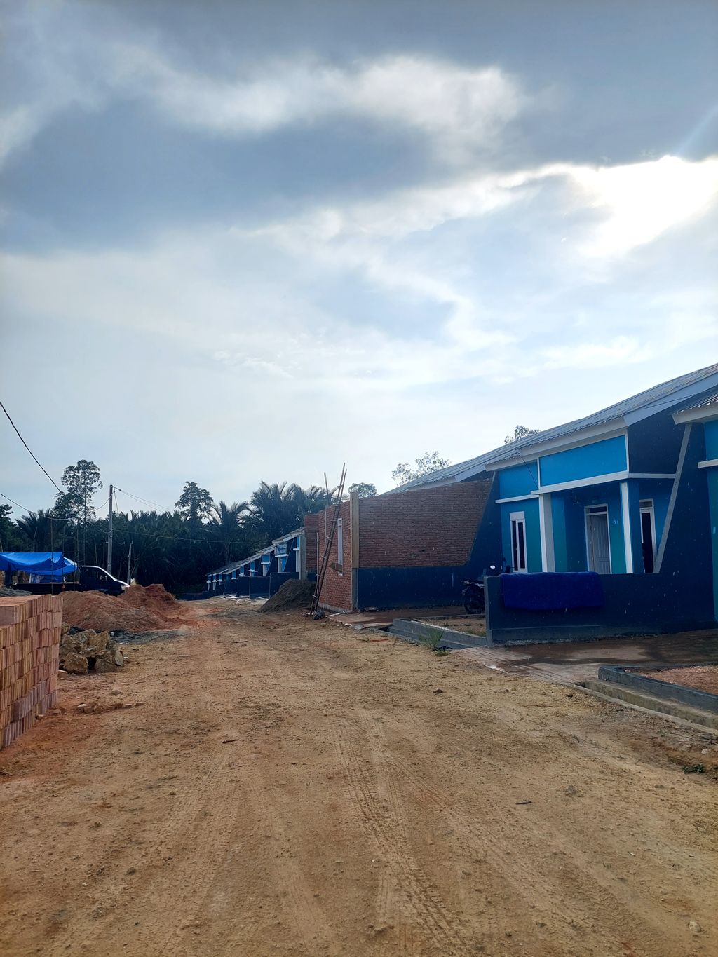 foto posisi tengah perumahan AWAL REGENCY I TAHAP II