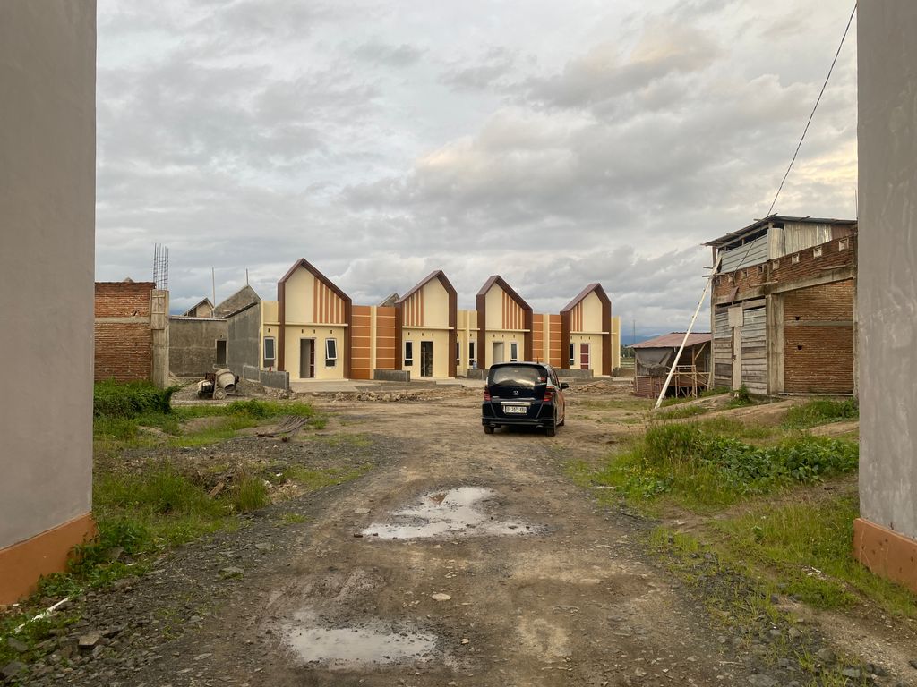 foto gerbang perumahan BINA RESIDENCE PERMAI GATOT SUBROTO