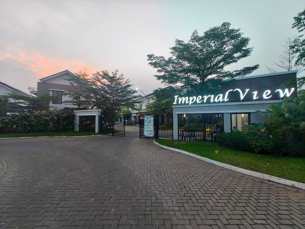 foto gerbang perumahan IMPERIAL VIEW