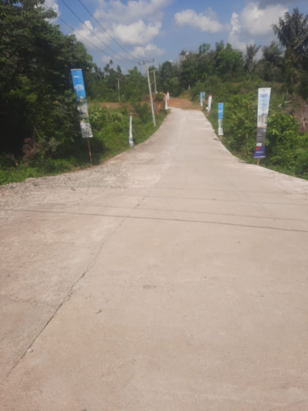 foto gerbang perumahan Perumahan Taman Hijau