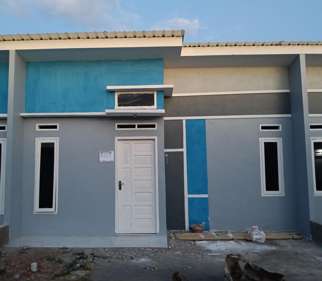 foto tampak rumah tipe 36/72 perumahan GRAND RAYA TAHAP 3