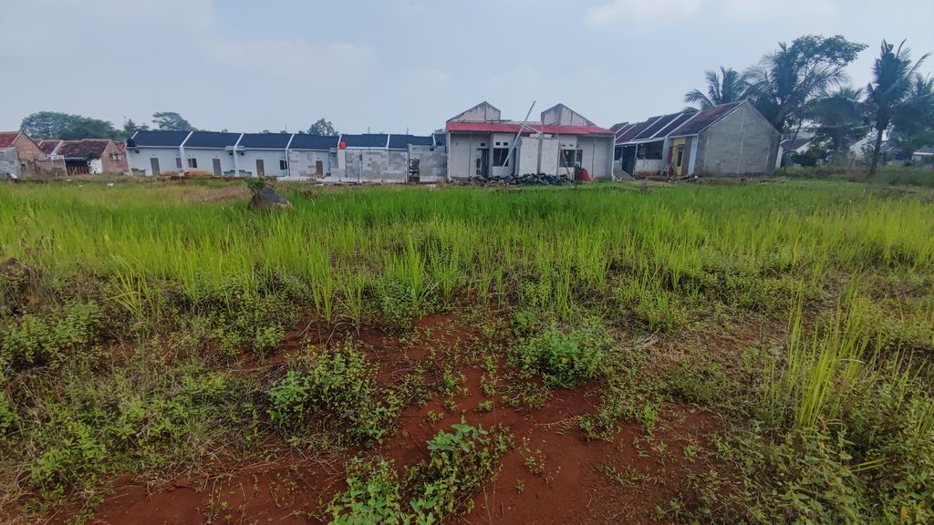 foto posisi tengah perumahan GRIYA SEDAYA KANDEMAN TAHAP 2