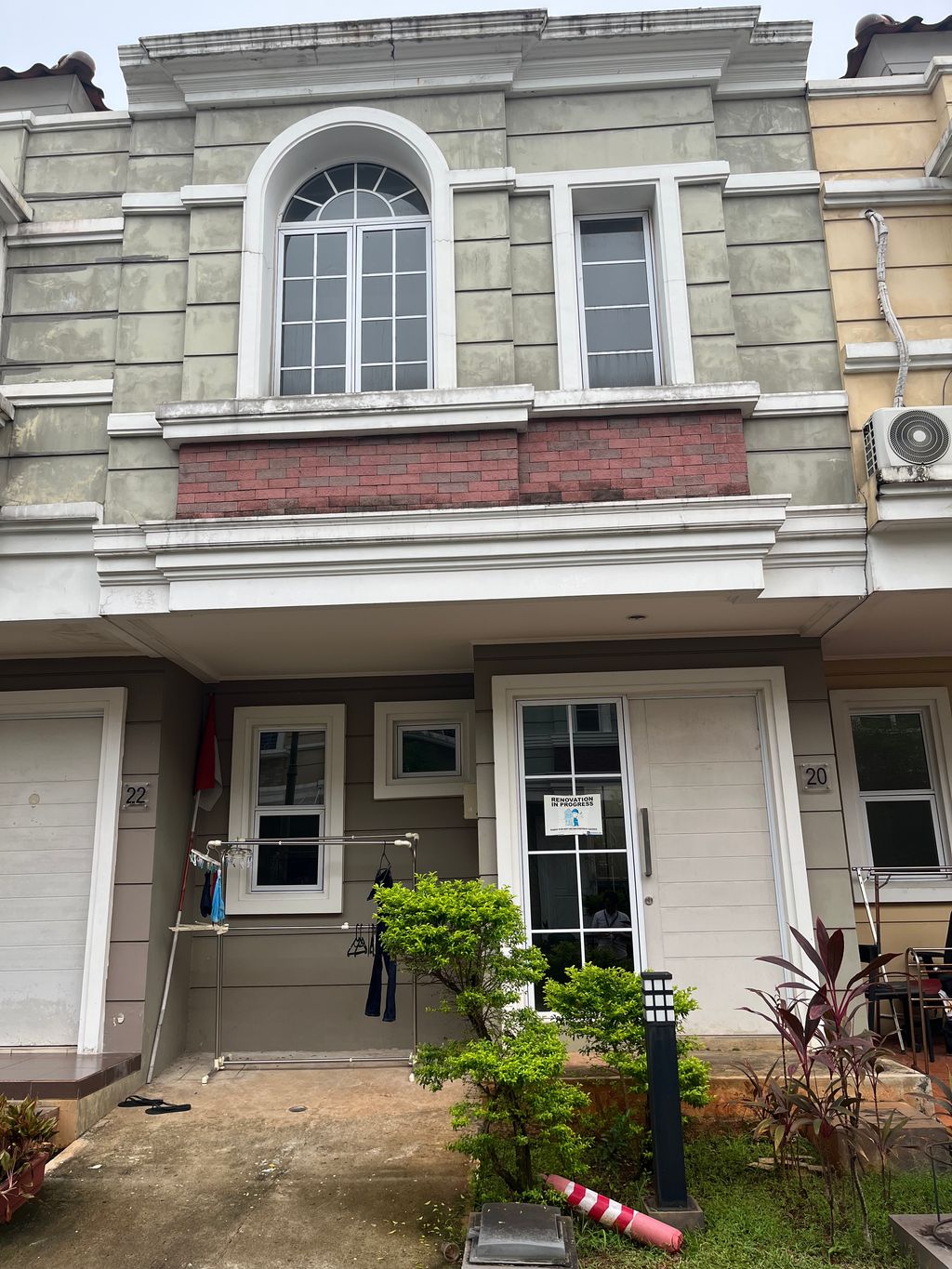 foto tampak rumah tipe HUDSON/20 perumahan CLUSTER AMARILLO VILLAGE