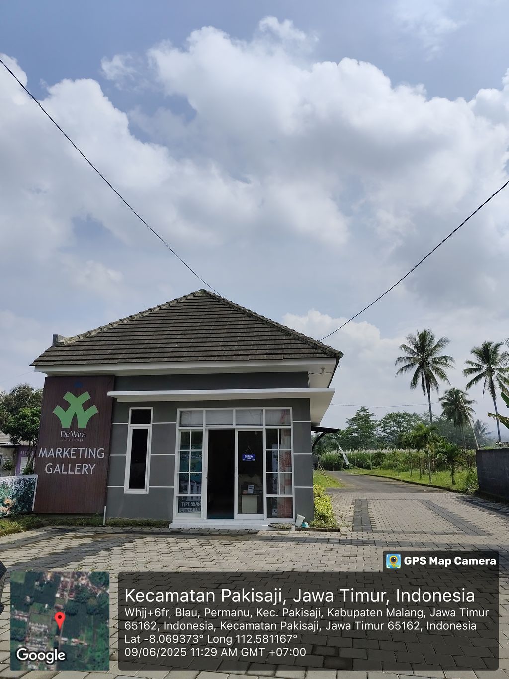 foto gerbang perumahan de WIRA GREEN VIEW