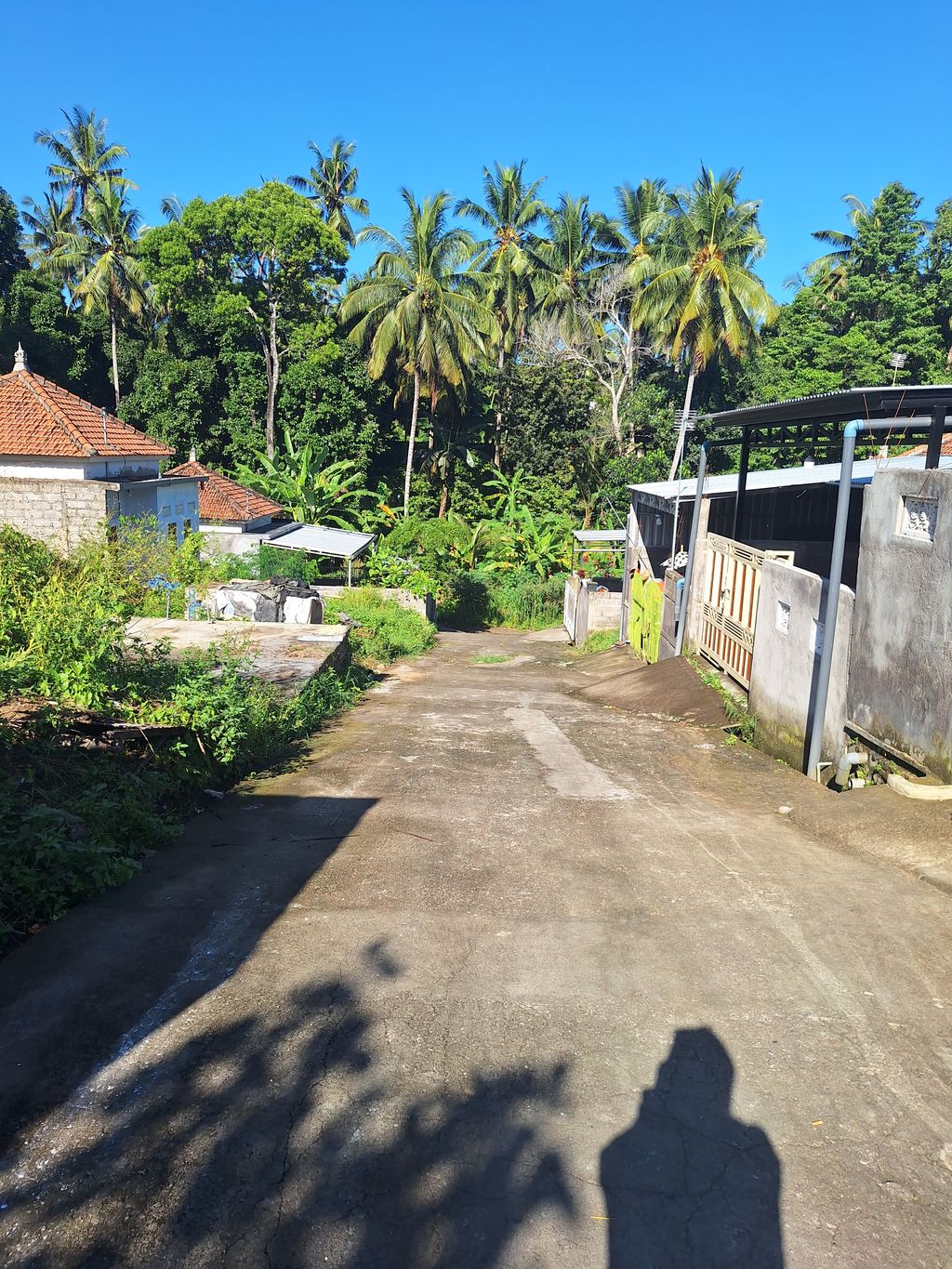 foto posisi tengah perumahan LEGAWA MESARI TAMBLANG