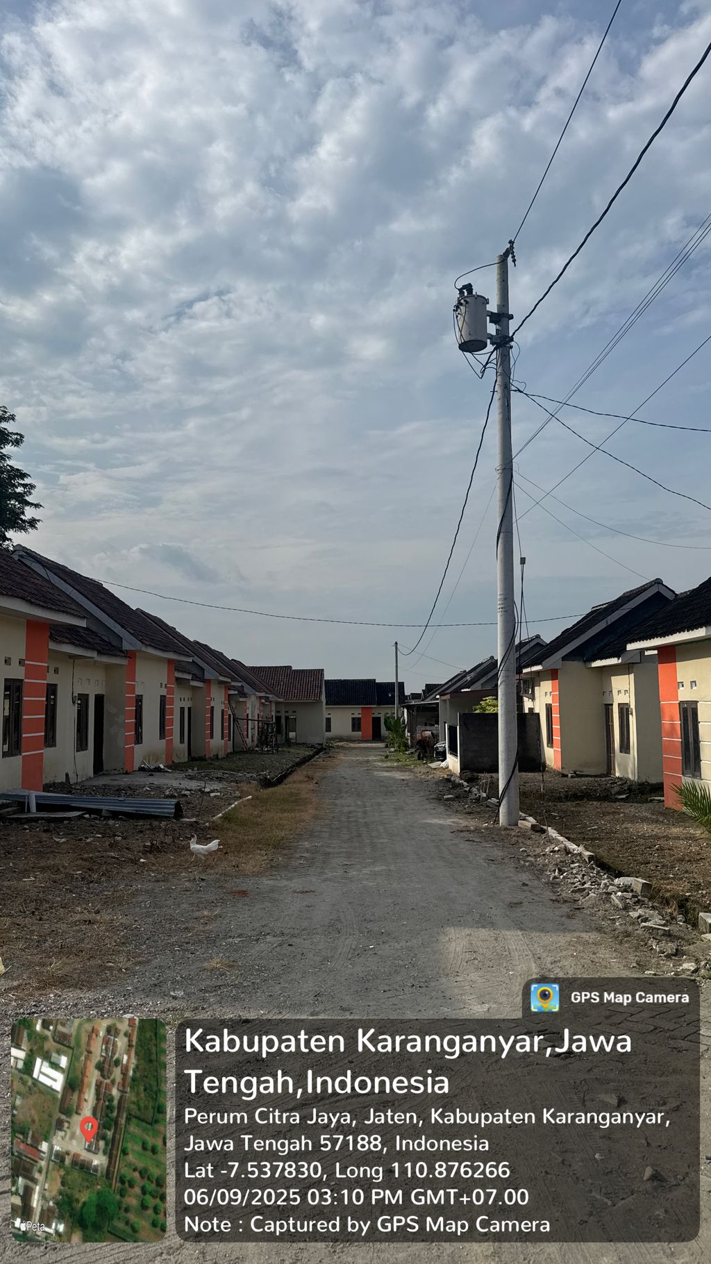 foto posisi tengah perumahan CITRA JAYA SROYO