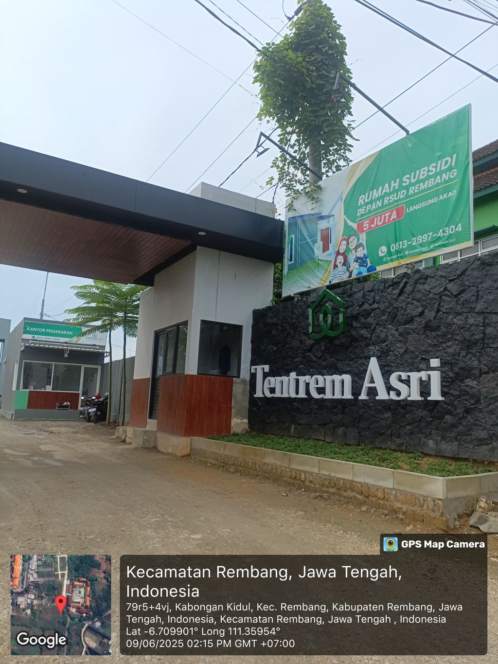 foto gerbang perumahan PERUMAHAN TENTREM ASRI II
