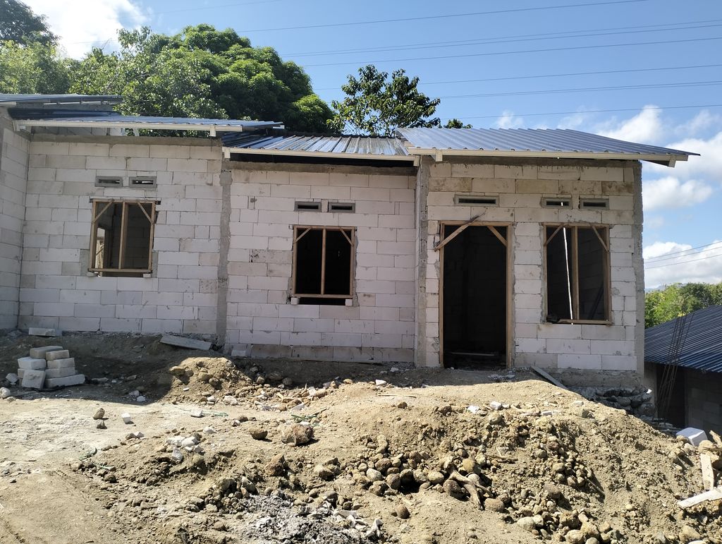 foto contoh rumah perumahan BUKIT SAVARAZ