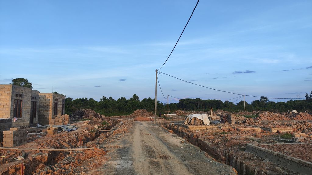 foto posisi tengah perumahan Graha Permata Manunggal 2