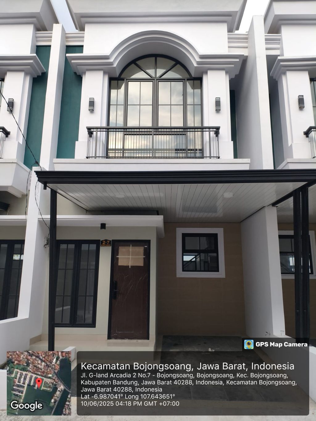 foto tampak rumah tipe 63 New Compact HC Classic (3KT) (698) perumahan G-Land Arcadia Buahbatu