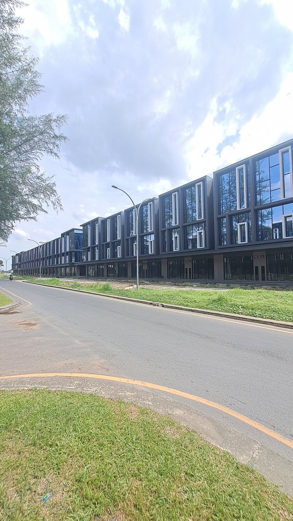 foto posisi tengah perumahan CITRALAND GAMA CITY 2